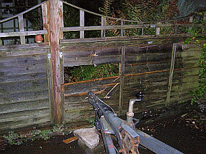 fence hole