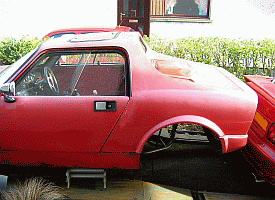 no wheels on car