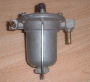 Fuel pressure regulator